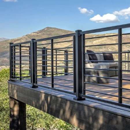 Maatwerk Buitenleuning Hek Gepoedercoate balkonbalustrades Metalen leuning