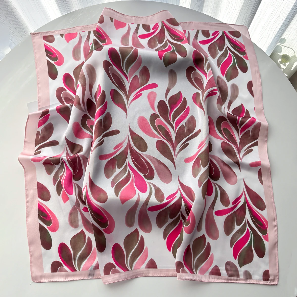 New Four Seasons Fashion Print - Scarf Silk Square ulasan dan harga
