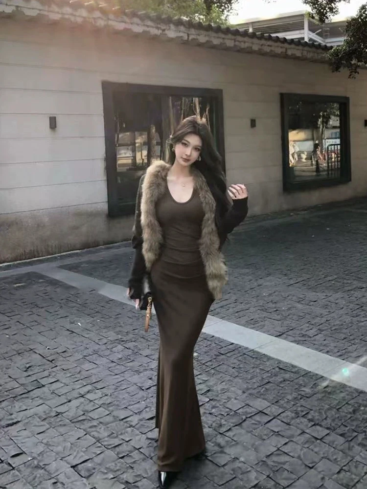 

XZY Ретро-комплект: вязаная клетчатая куртка больших размеров и юбка с запахом, женская зимняя верхняя одежда с высокой талией, длинными рукавами, V-образным вырезом, полиэстер...