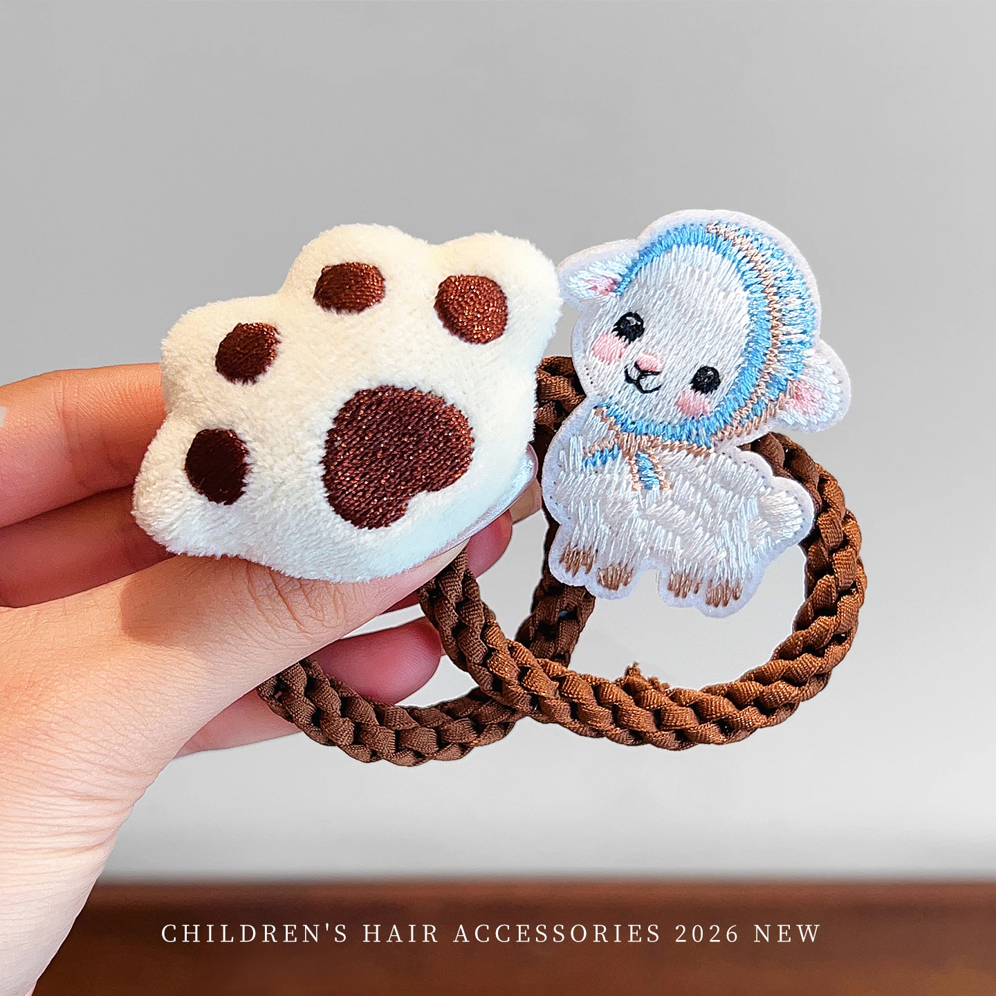 Niedliches Cartoon-Haargummi-Set für Kinder mit Schleife, Plüsch-Pfoten-Stickerei, Lamm, Kirsche, Herz, elastische Haarbänder für Mädchen, Kinder-Haaraccessoires – Detail 4