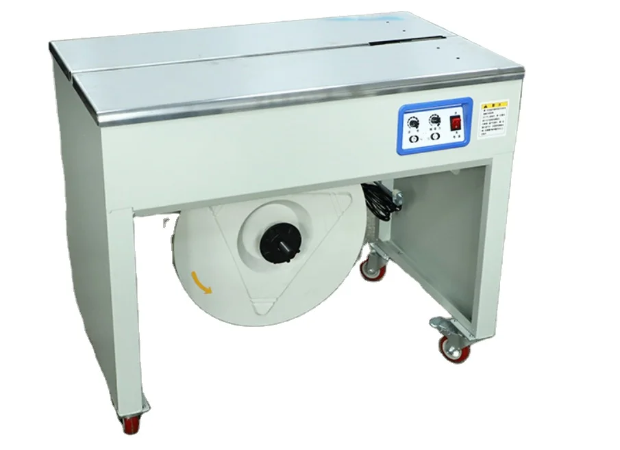 آلة التعبئة والتغليف والربط الصغيرة بحزام البولي بروبيلين شبه الأوتوماتيكية