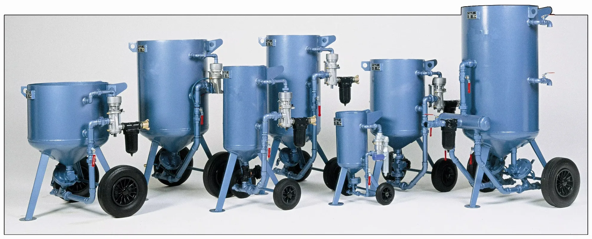 Compact Sandblasting Cabinet Mini Industrial Sandblaster Easy Operation Small Workpiece Derusting Polishing Renovation Projects