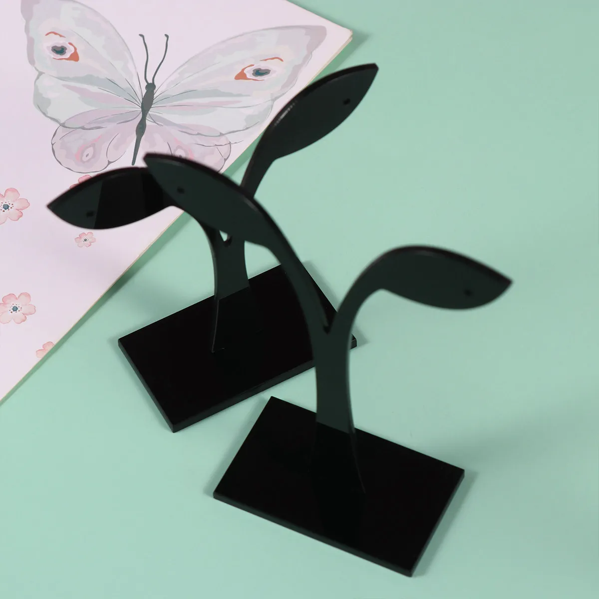 

6pcs 2 Set Leaf Acrylic Earring Display Stand Black White For Studs Organizer Jewelry Display Rack Earring Storage Home Decor