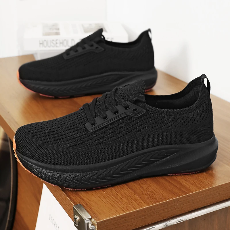 2025 جديد المشي أحذية للمشي للرجال أقدام واسعة حذاء الجري رجل تنفس أحذية رياضية رجالي المضادة للانزلاق حذاء تدريب