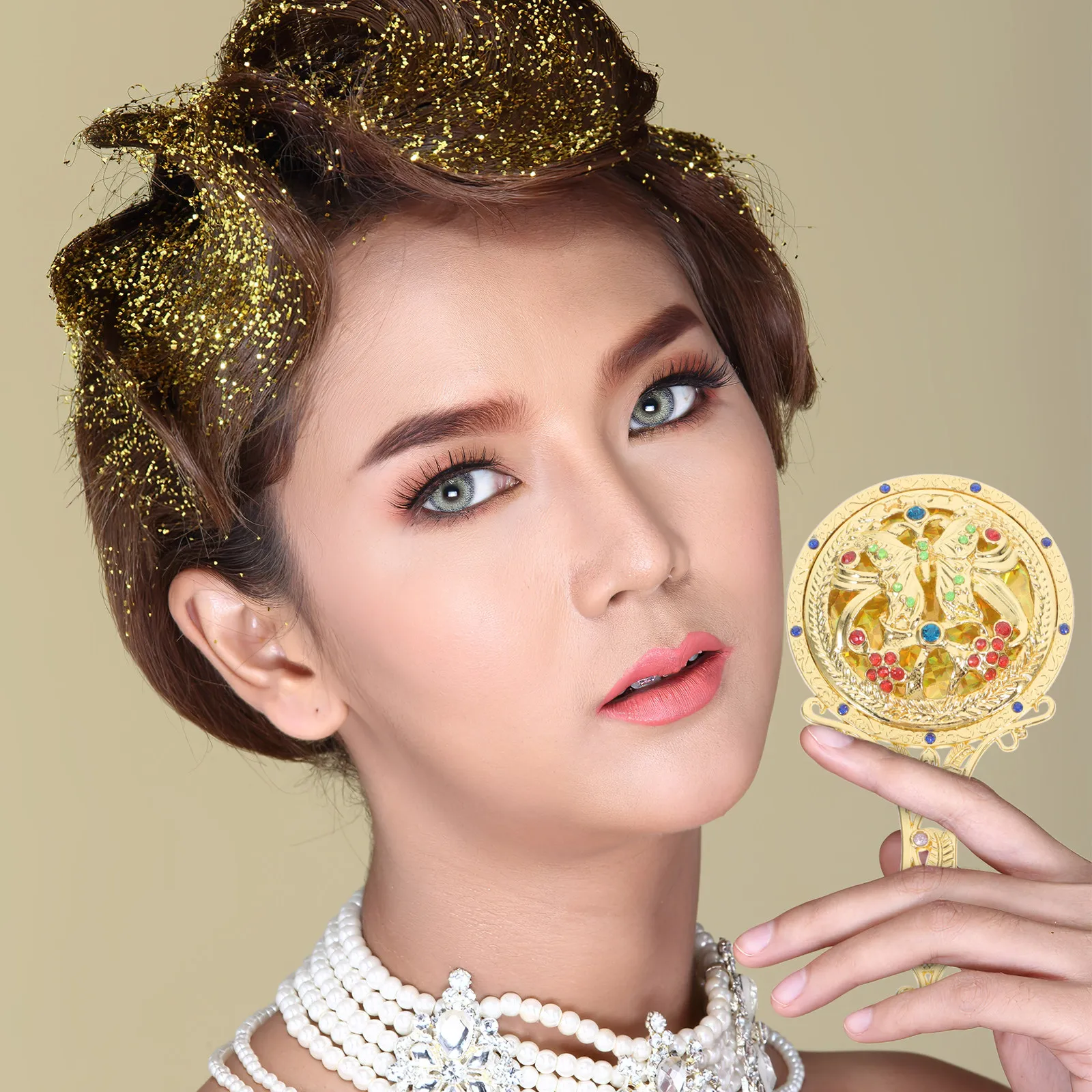1Set Elegant Retro Flower Pattern Portable Makeup Mirror Foldable Handheld Vanity Mirror Compact Lightweight for Travel Home