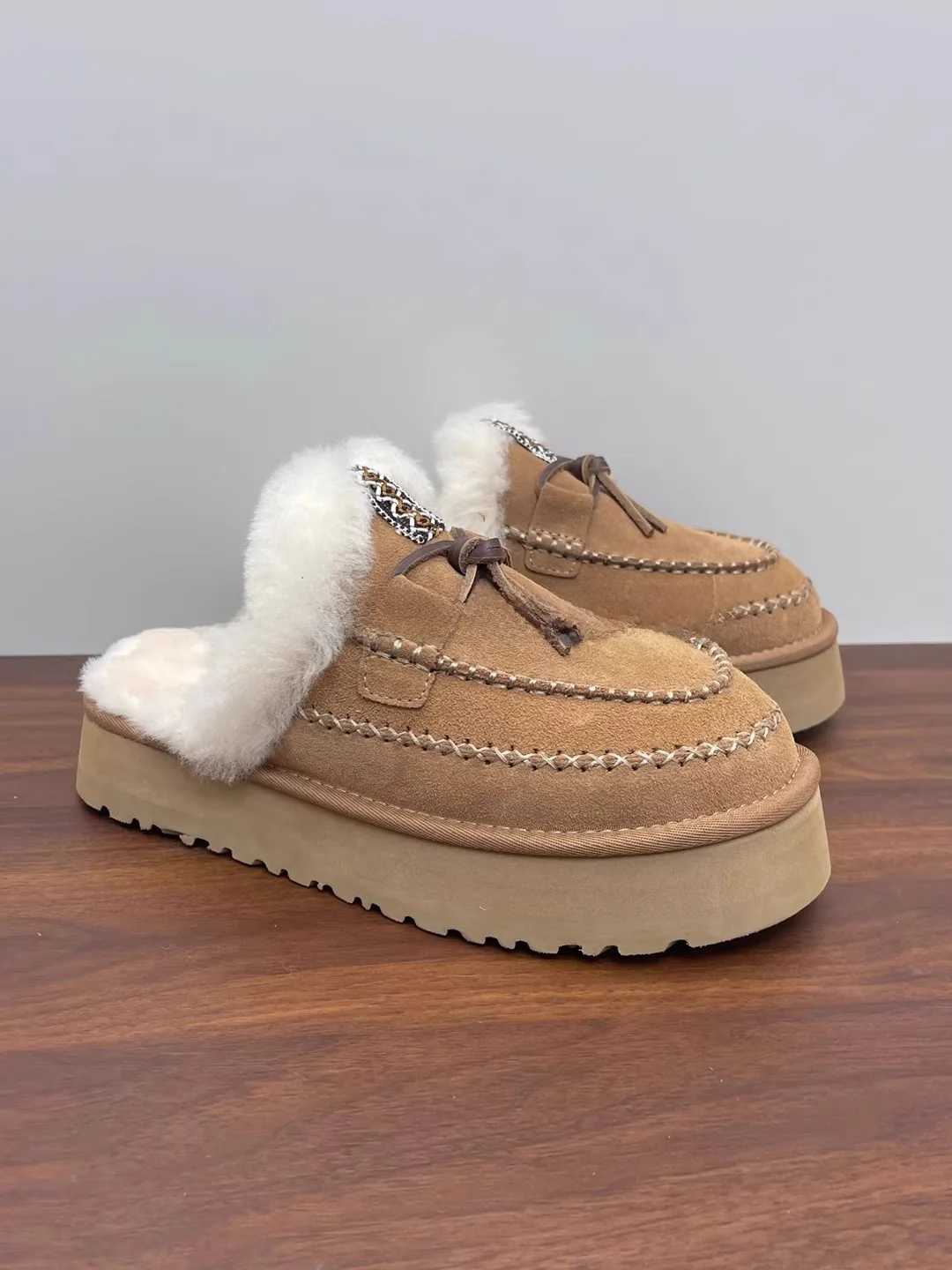 

New Women's Slip-On eepskin Fur Casual Thi Boted Clog Snow Boots Low Cut Toe Winter Comfortable Soft Sole oes