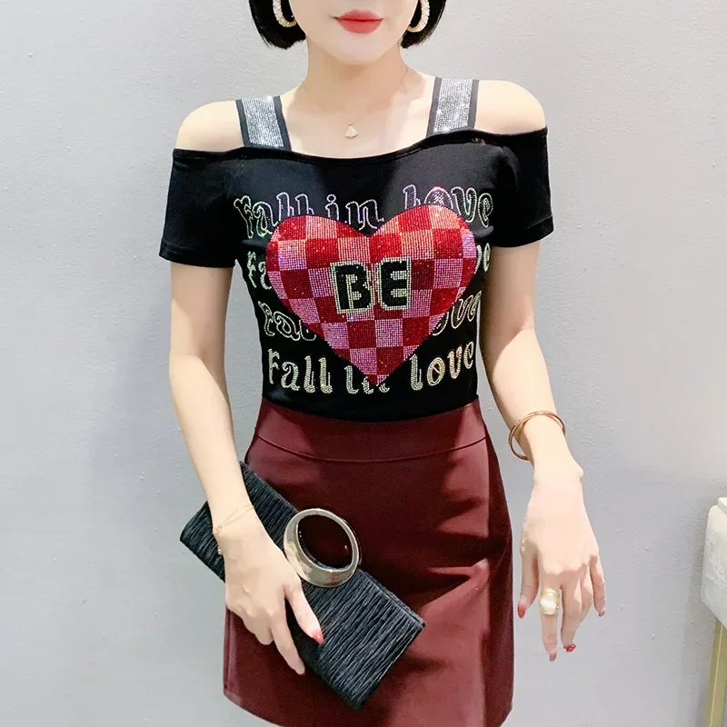 

Luxury Summer Black Red T-shirt Off Shoulder Tees Diamante Sexy Slim Tops Short Sleeve High-end Women Clothing Trend Outerwear