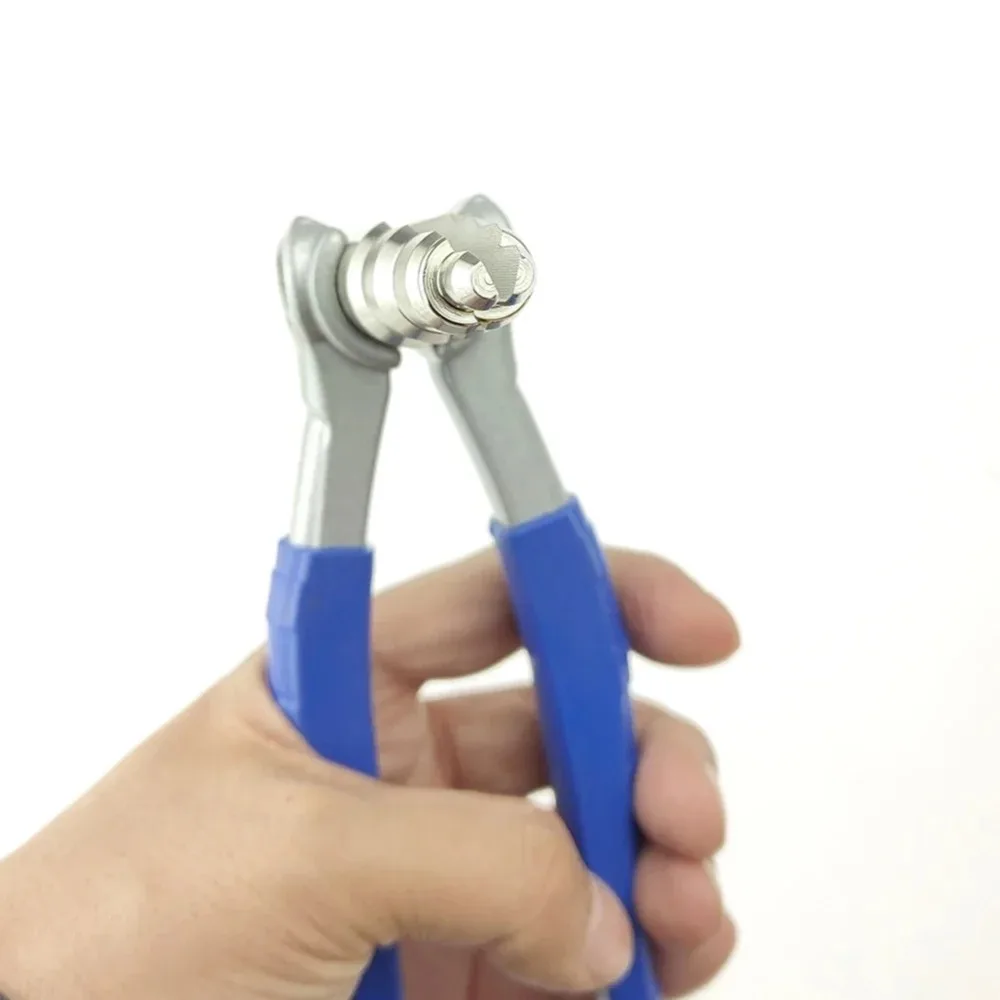 

‌Copper Pipe Swaging & Expanding Hand Tool - Universal Tube Expander for Refrigeration, Plumbing, HVAC - Professional Grade
