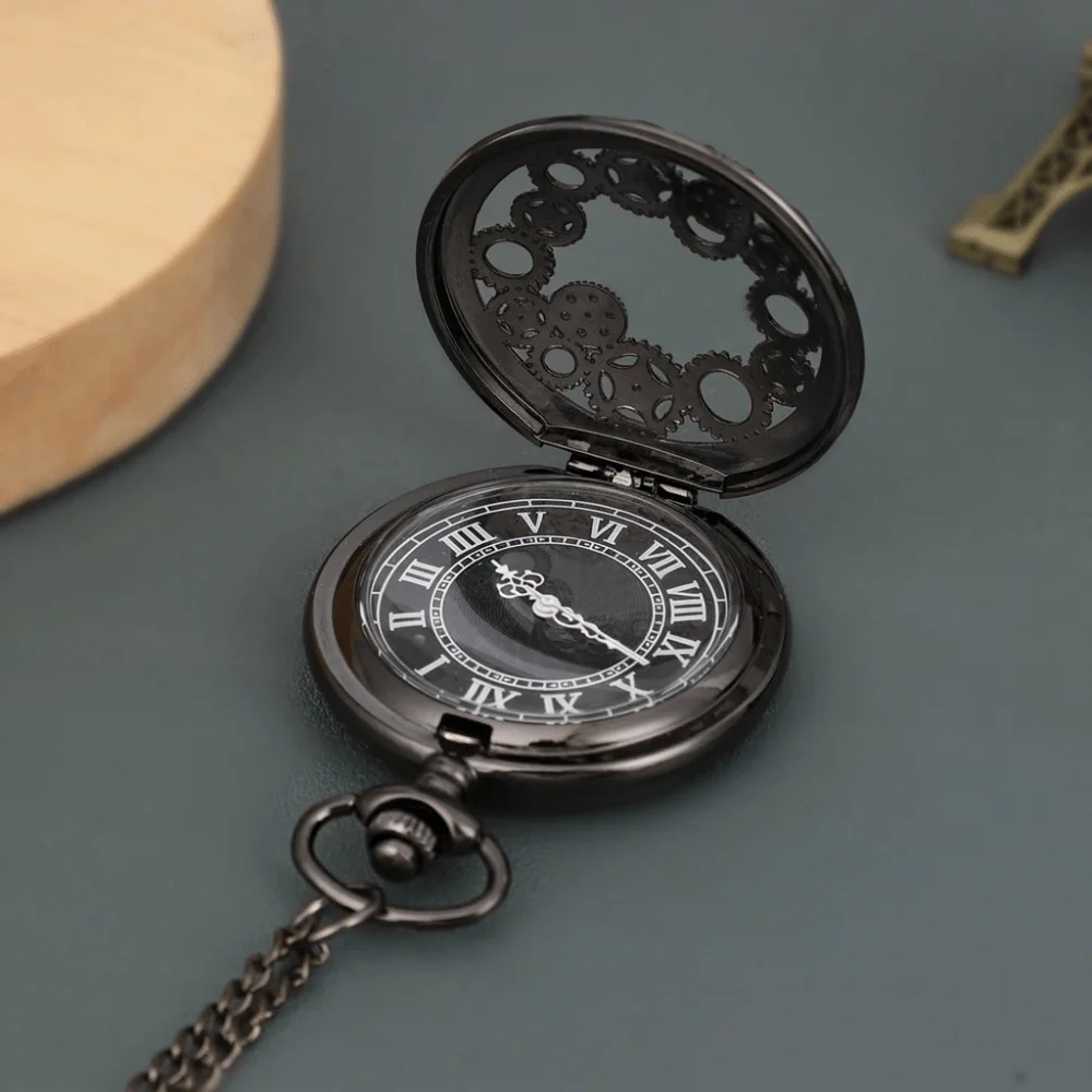 Fashionable Accessories Retro Pocket Watch Vintage Carved Quartz Pocket Watch Punk Hollow Gear Pocket Watch Unisex