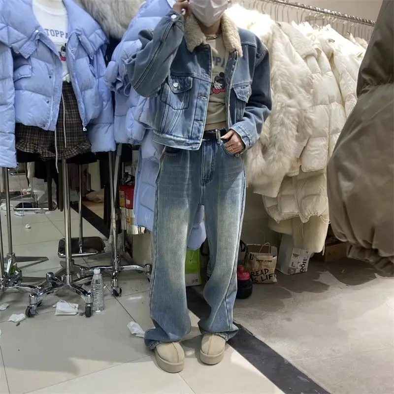 

Джинсовое пальто для женщин, длинное меховое плюшевое женское осеннее пальто реглан с поясом, минимализм, уличный тренд, городские куртки с капюшоном и аппликацией