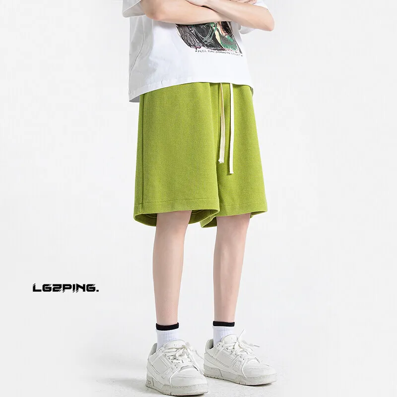 

Summer Green Shorts Men Fashion White Casual Plaid Shorts Men Streetwear Loose Beach Shorts Mens Shorts Large Size 4XL