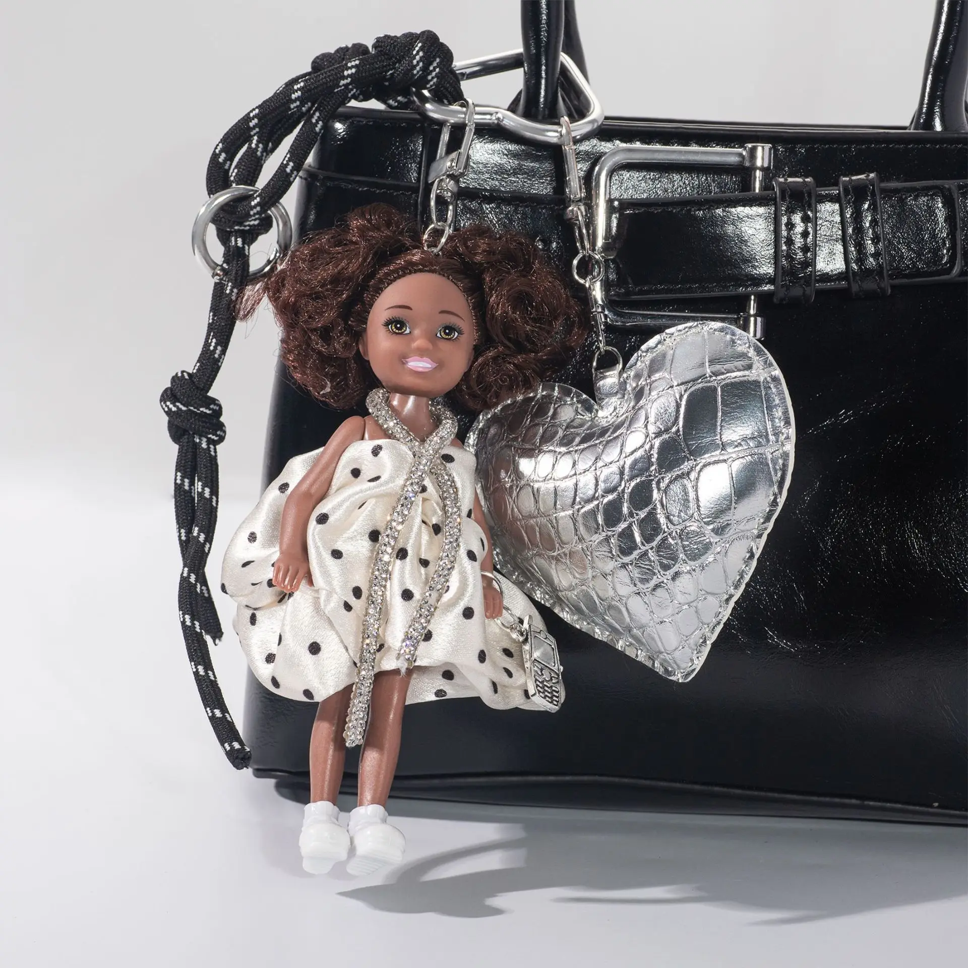 

Новая популярная милая имитация милой куклы, подвеска в виде куклы Келли для девочек, подвеска в сумке, модная и универсальная сумка, аксессуары