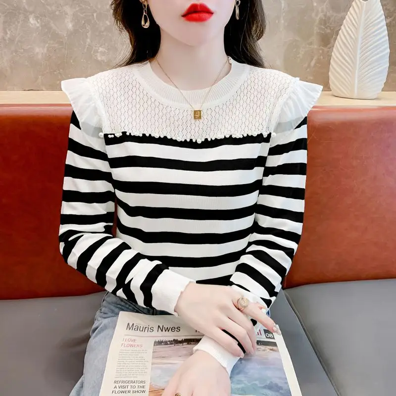 

Hollow Out Striped Knitting Sweet Pullovers Top Spring Autumn Long Sleeve Korean Youth Sweaters Fashion Elegant Women Clothes