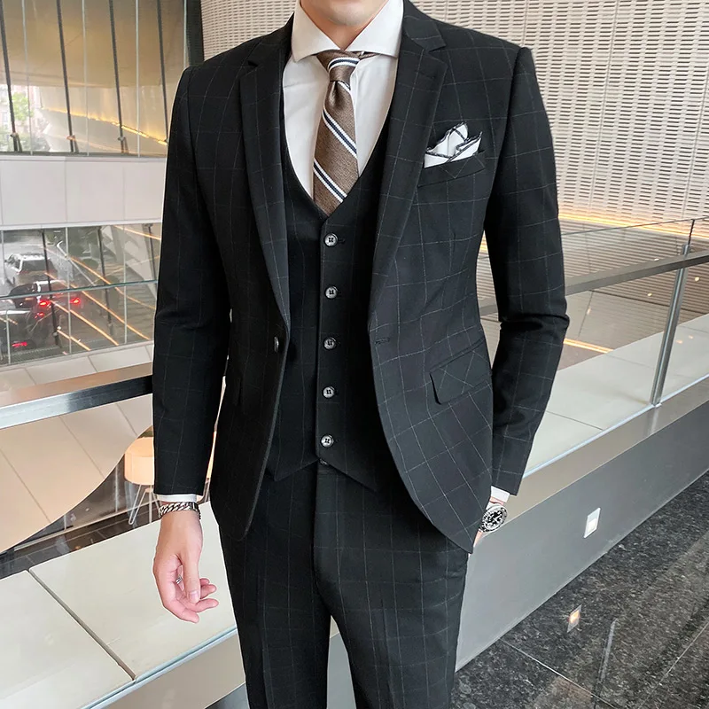 

2024 High Quality Men's (suit + Vest + Trousers) Wedding Suit Stylish and Handsome English Gentleman Plaid Three-piece Set