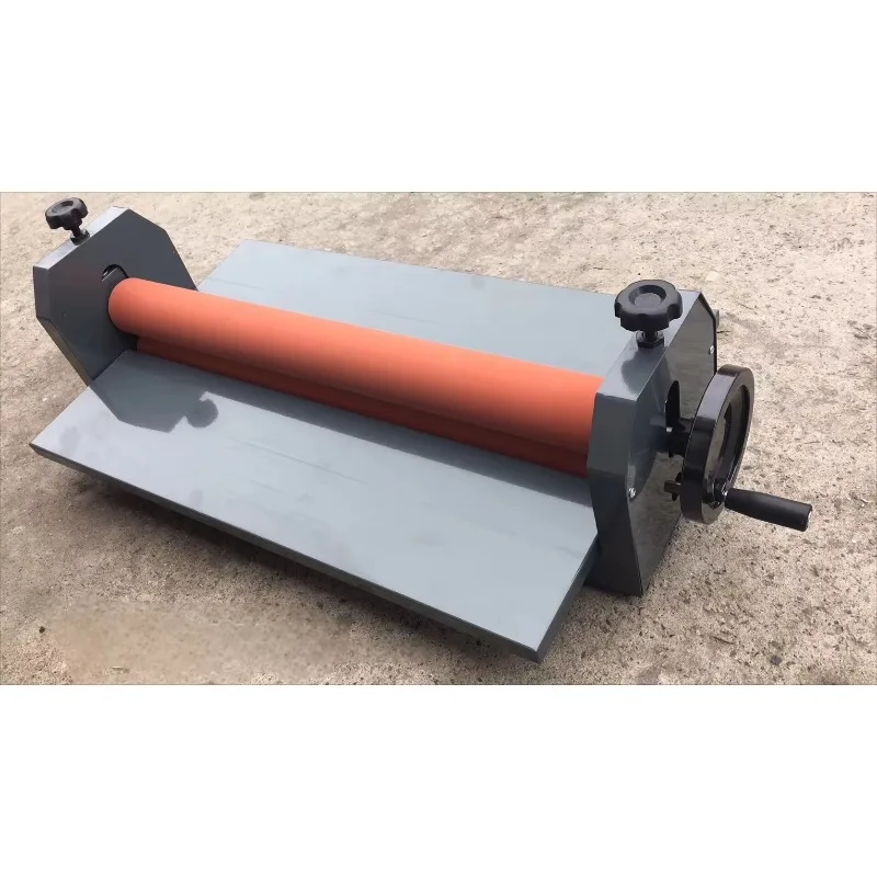 Bubble-Free Heavy Duty Rubber Rollers Portable Hand Crank Cold Laminator Applied to Poster Photo and Document Laminating
