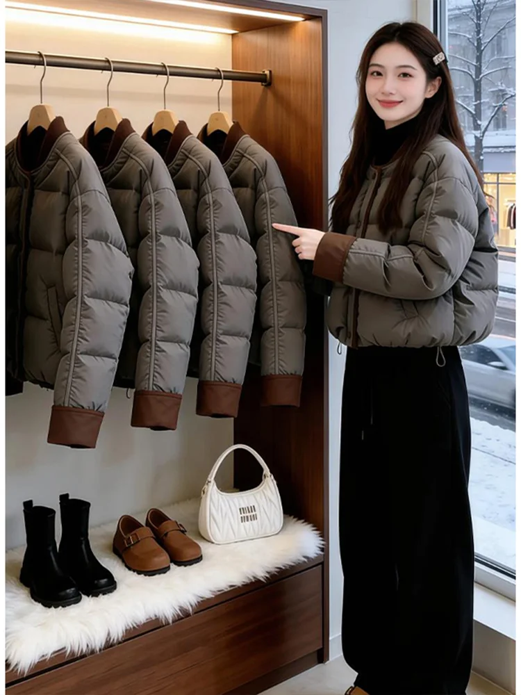 Fashionable Minimalist Color Block Baseball Jacket Cotton Coat Women's Short Style Commute Wind Winter New Arrival