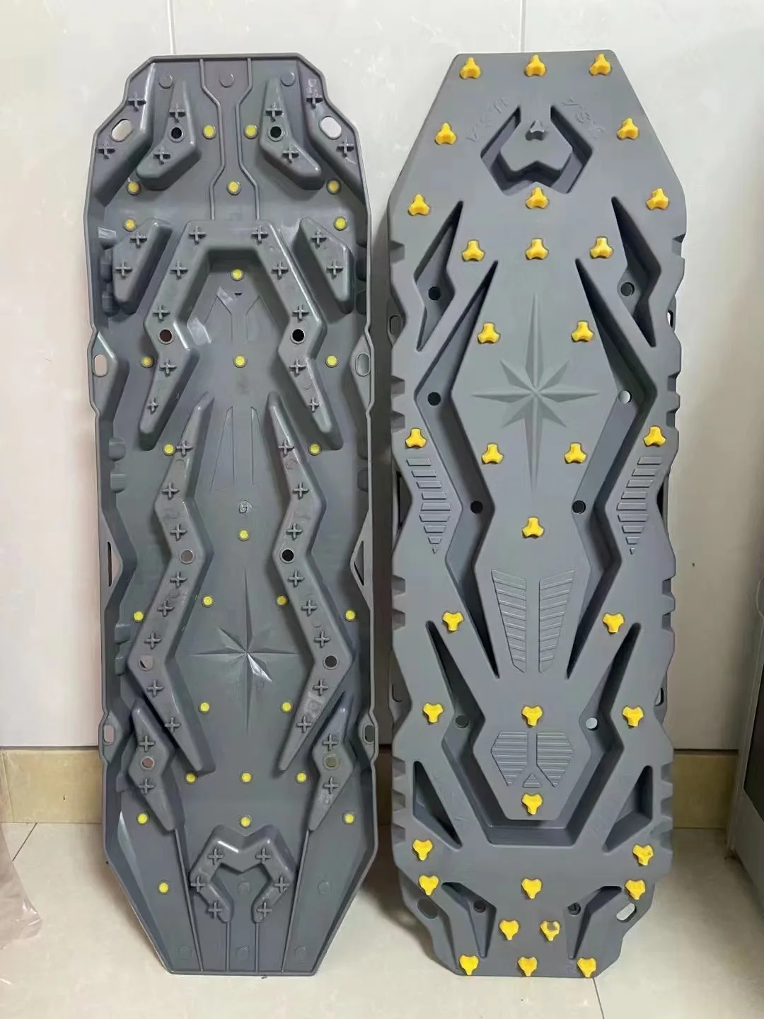 Best-Selling Black Nylon Vehicle Recovery Tracks Universal Pickups Car Fenders Accessory Board Recovery