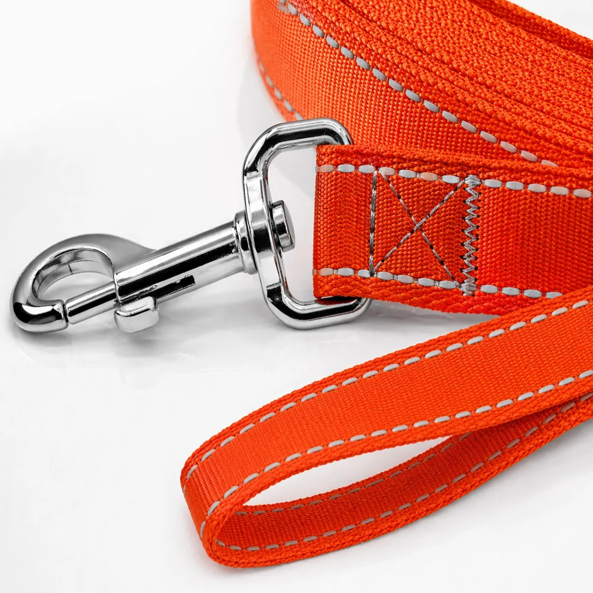 Reflective Nylon Dog Leash 150cm/5ft,Heavy Duty with 360° Swivel Clasp & Comfortable Handle, Night Safety Walks,5 Colors, 3 Size