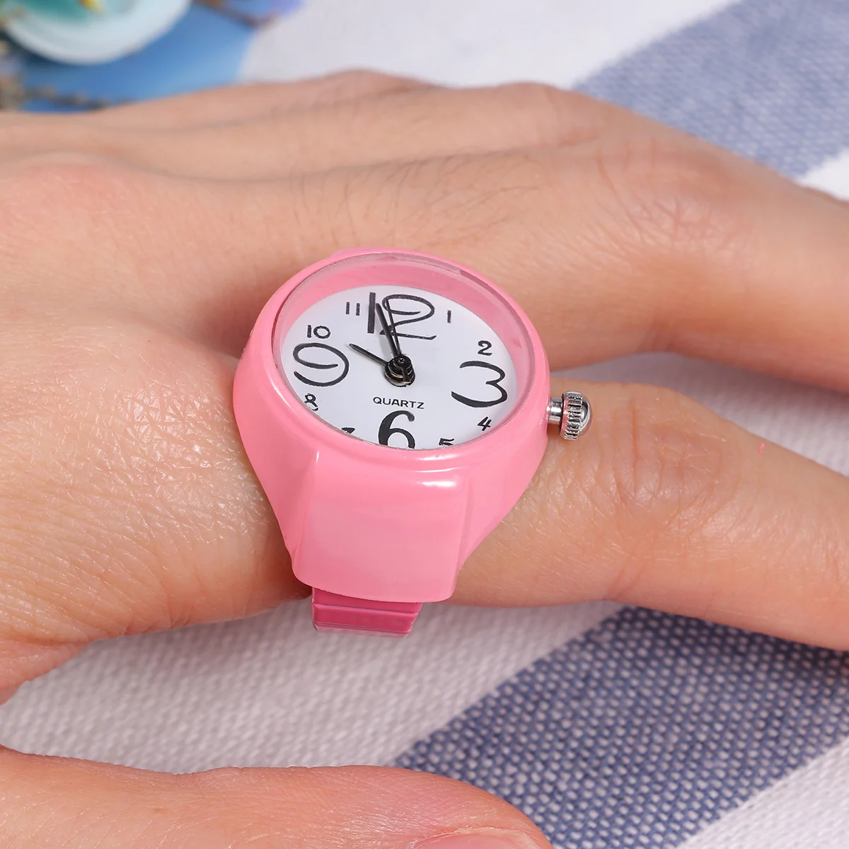 1 pçs relógio em forma de anel de dedo rosa quartzo mini relógio elástico moda unisex elegante acessório novidade presente viagem casamento
