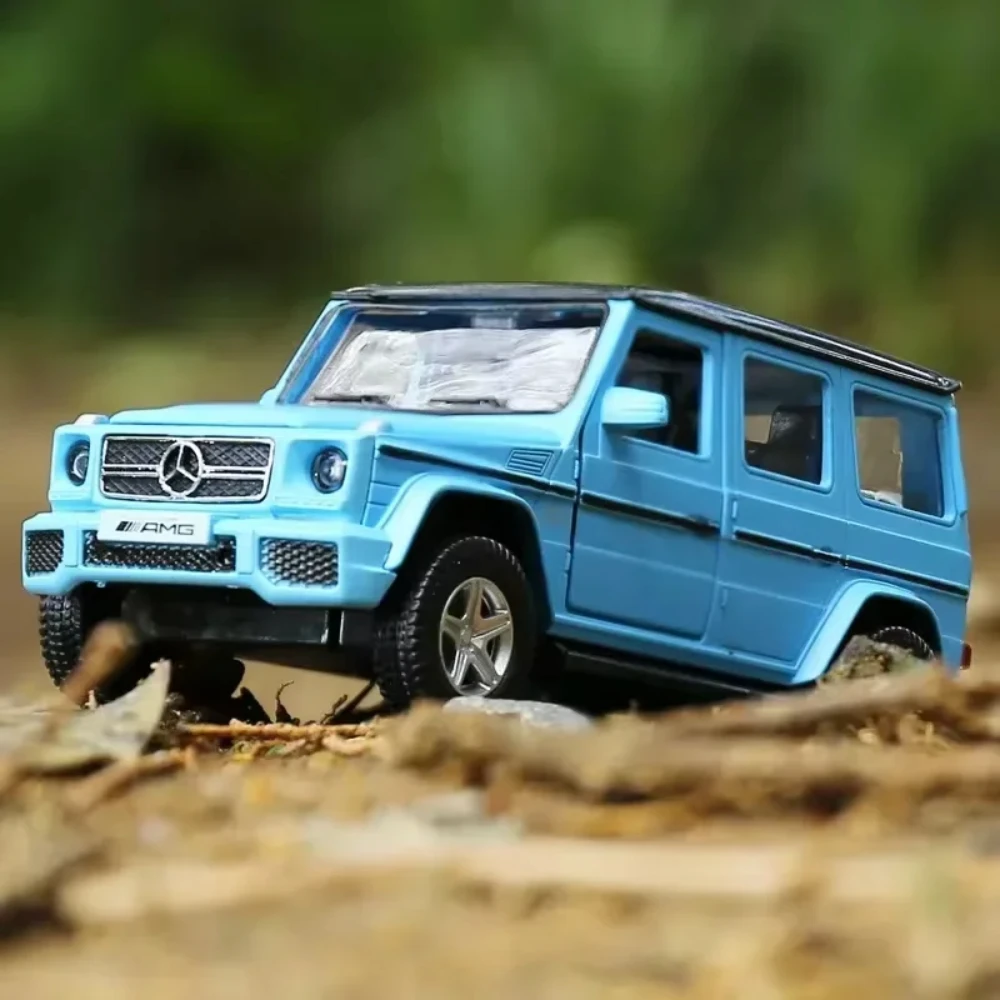 1:36 Scale Mercedes Benz G63 AMG Replica Diecast Model Car Interior Decoration Collection Gift for Boys and Toy Car Collectors