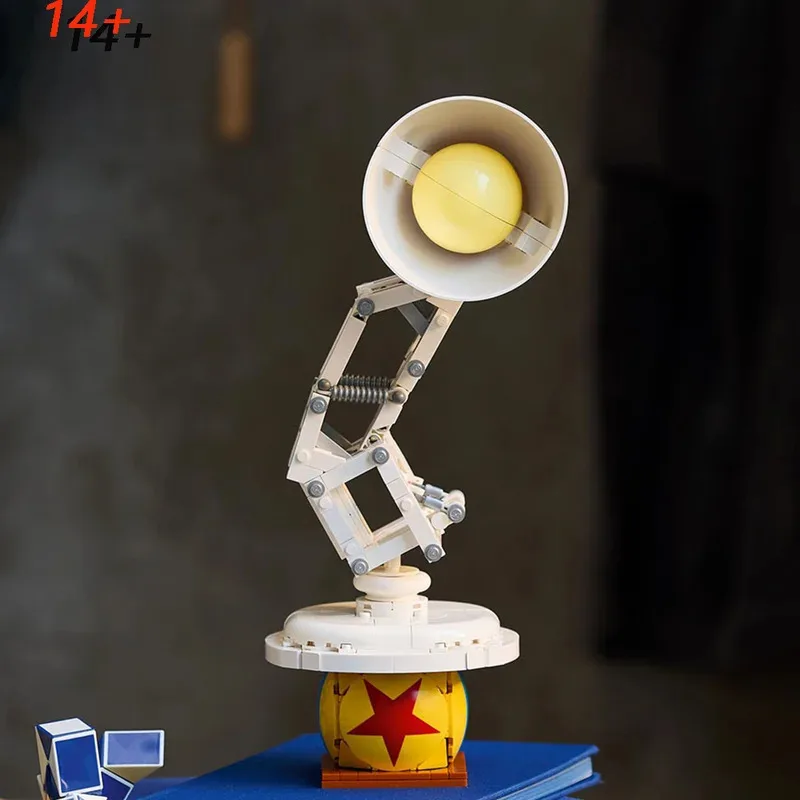 

2025 New 613Pcs Lamp Room Decor Building Set 21357 Creative Model Educational DIY Bricks Toy For Kid Christmas Birthday Gift