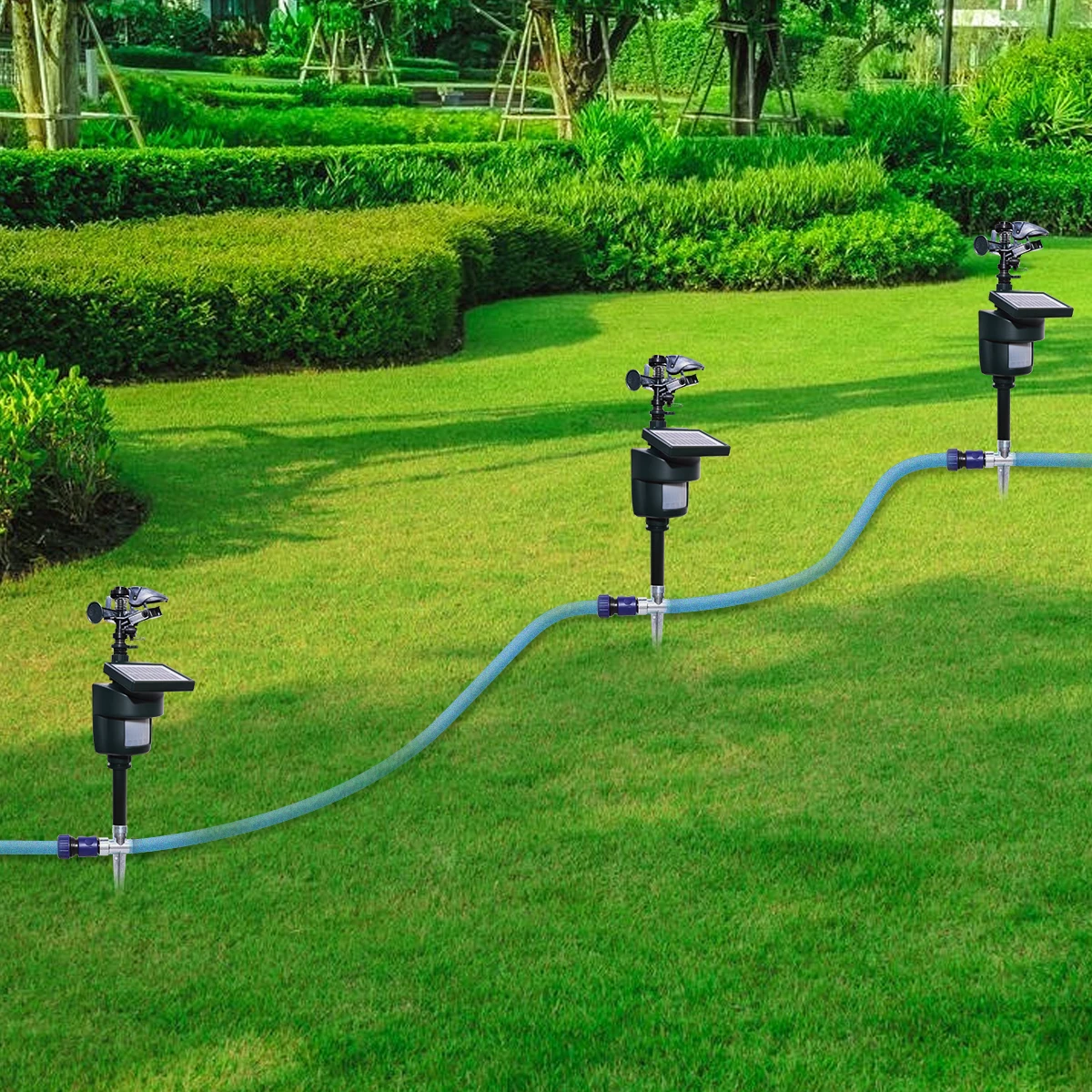 مستشعر الحركة الشمسية الرش صديق للبيئة طائرة رذاذ الحيوان مبيد الحشرات مع لوحة طاقة شمسية حديقة الآفات الطيور طارد