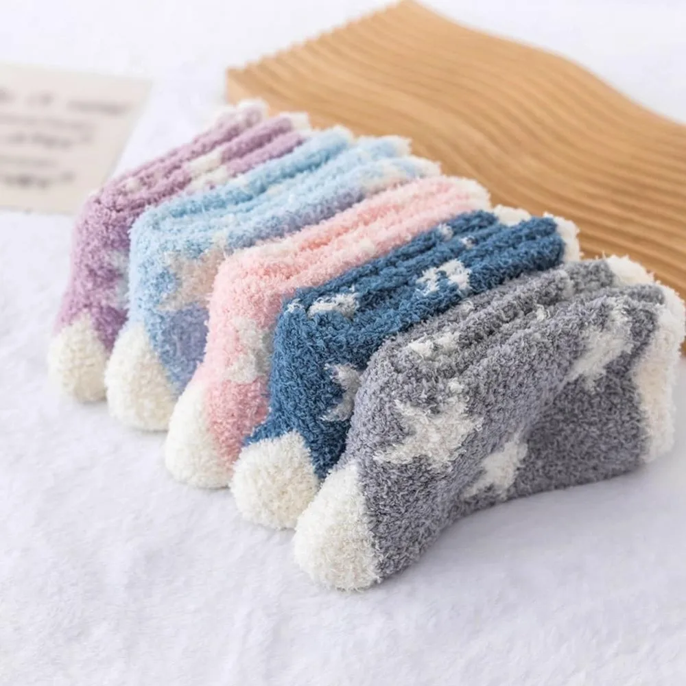 New Star Pattern Coral Fleece Socks Breathable Soft Floor Socks Warm Thickened Middle Tube Socks Autumn Winter