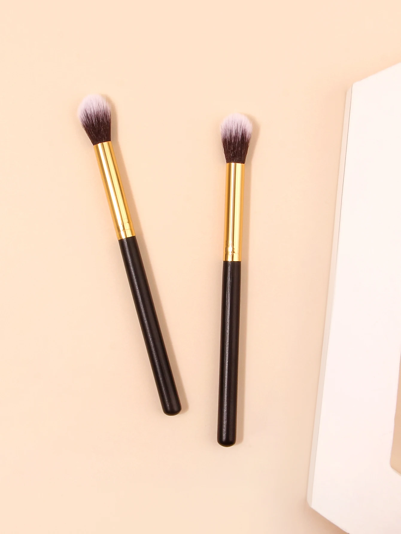 플레임 스머지 브러시, 아이 섀도우 브러시, 코 섀도우 컨투어링 브러시, 하이라이트 블러쉬 브러시, 다기능 메이크업 브러시, 2 세트