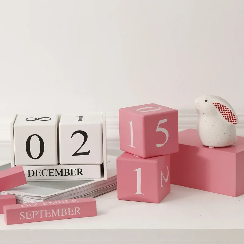 Simple creative black and white wooden calendar cubes perpetual calendar decoration living room home decoration gift