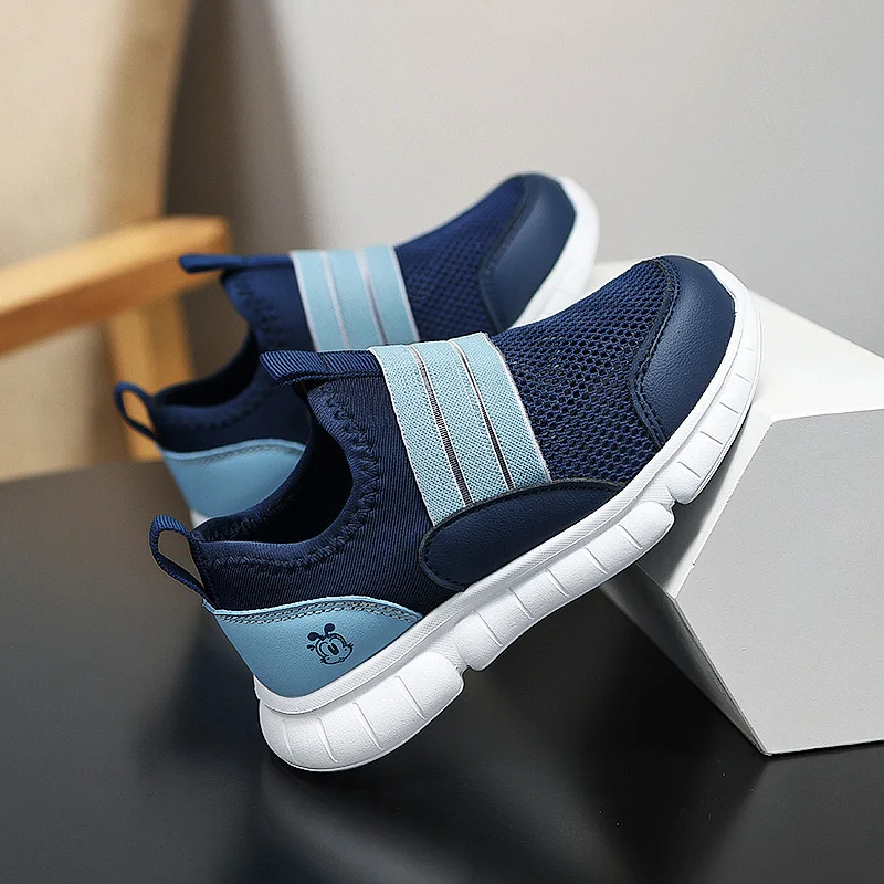 

2025 Лидер продаж, оригинальная ультралегкая спортивная обувь, модные противоскользящие амортизирующие кроссовки с отскоком, 27–38 лет для мальчиков и девочек