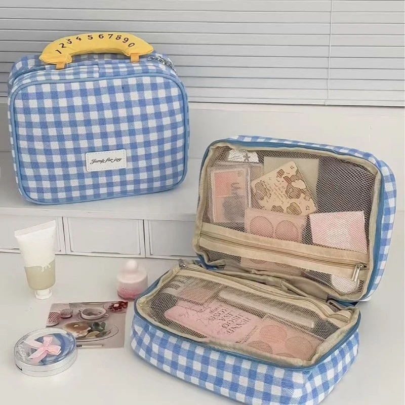 

Косметичка с кистью на молнии, большая вместительная косметичка-органайзер для путешествий, хранения туалетных принадлежностей, водонепроницаемая сумка для мытья для женщин и девочек