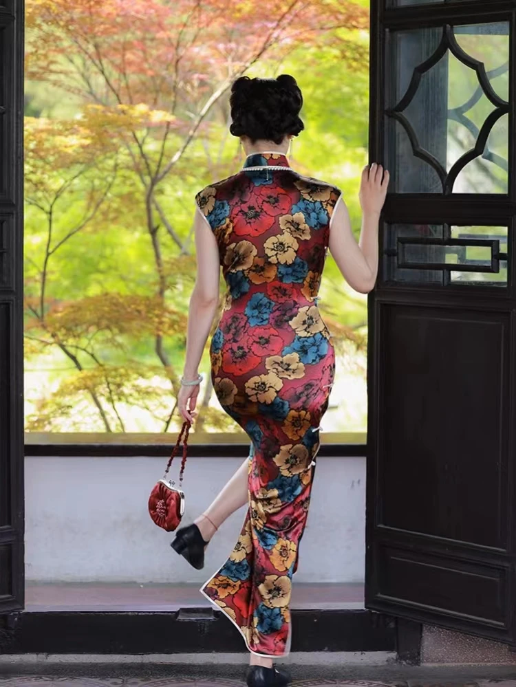 

Традиционный шелковый винтажный женский костюм с низким разрезом на всю длину без воротника, английский традиционный костюм с цветочным принтом...