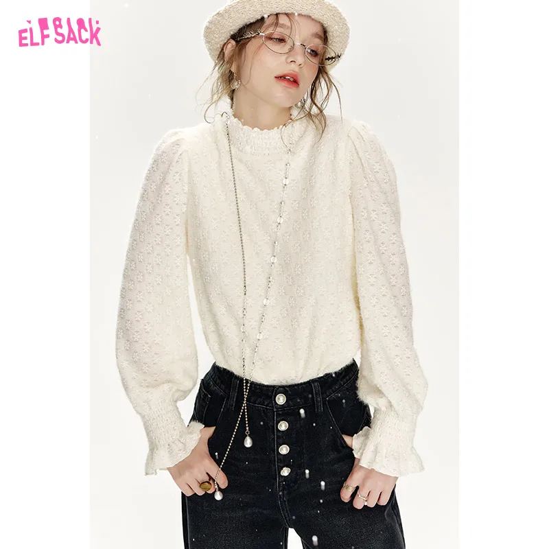 

ELFSACK 2024 Winter New Arrivals White lace elegant high neck base shirt for women Christmas