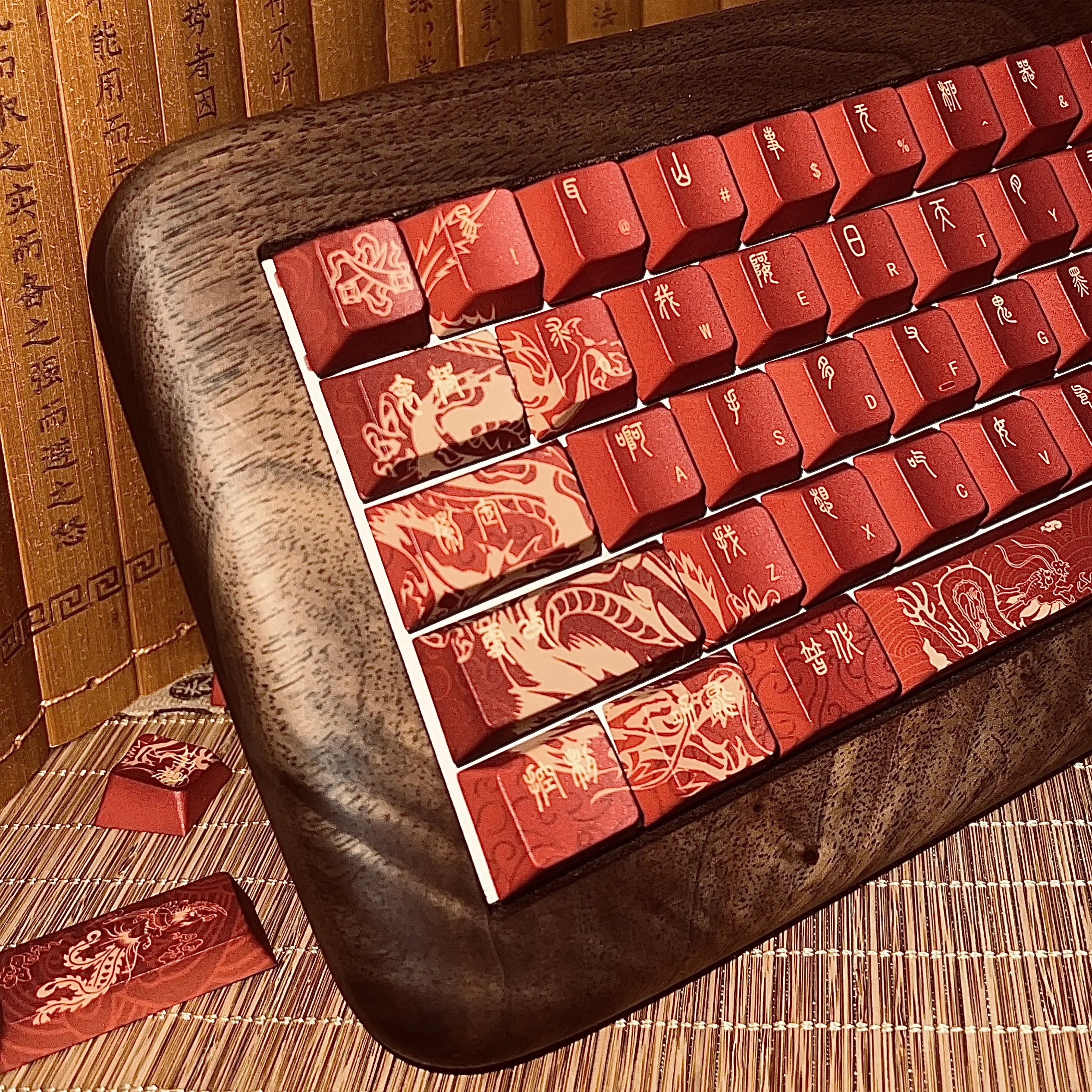 longfeng-chengxiang-keycap-red-gold-dragon-year-original-factory-adapted-wooting-magnetic-axis
