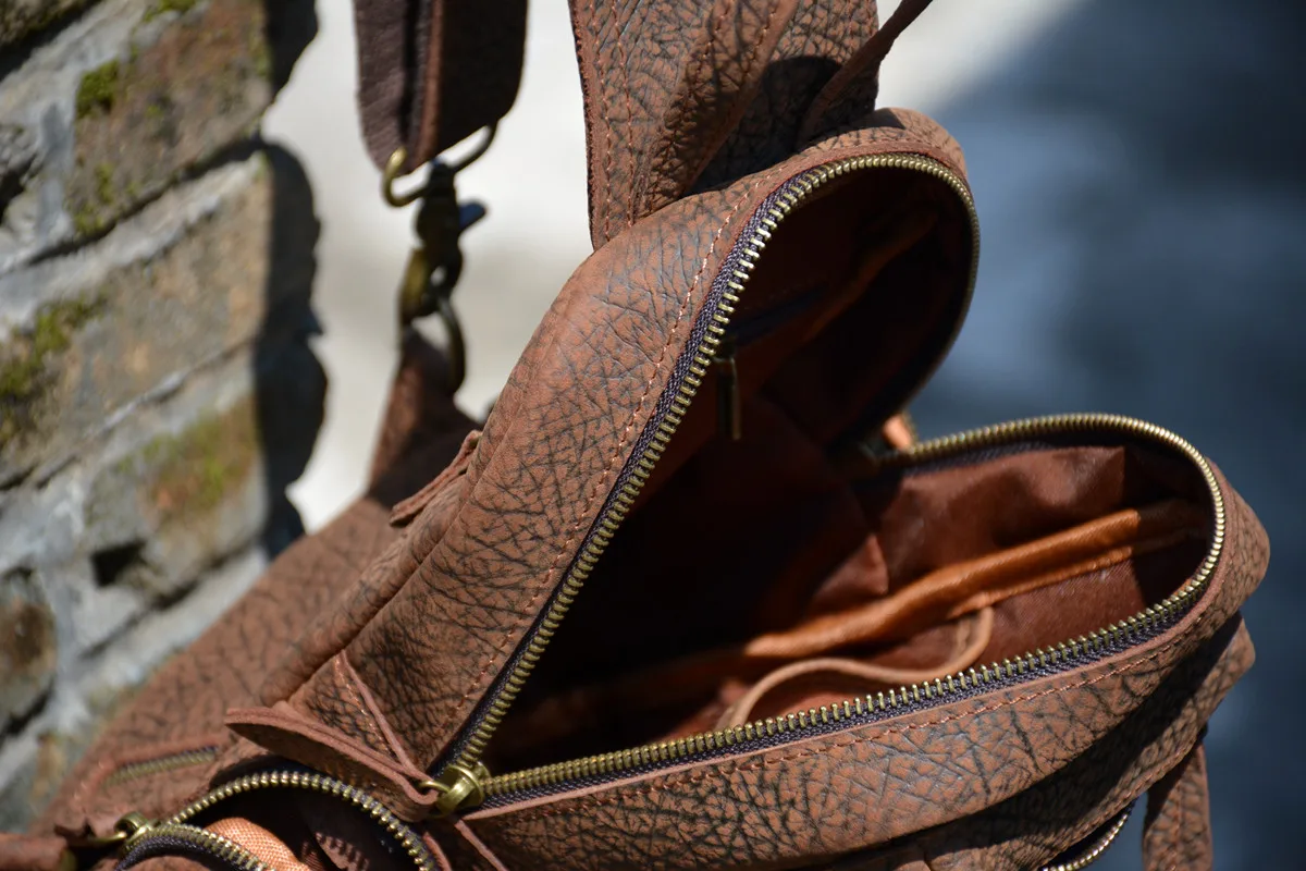 منظم مصمم اليدوية الرياضة في الهواء الطلق مجنون الحصان جلد البقر الرجال حقيبة صدر عادية خمر حقيبة كروسبودي من الجلد الطبيعي