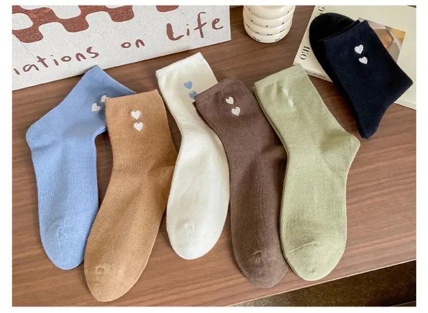 

10 Pairs Autumn Heart Pattern Socks for Women Girls Fashion Simple Solid Color Cute MIddle Tube Sock Breathable Soft