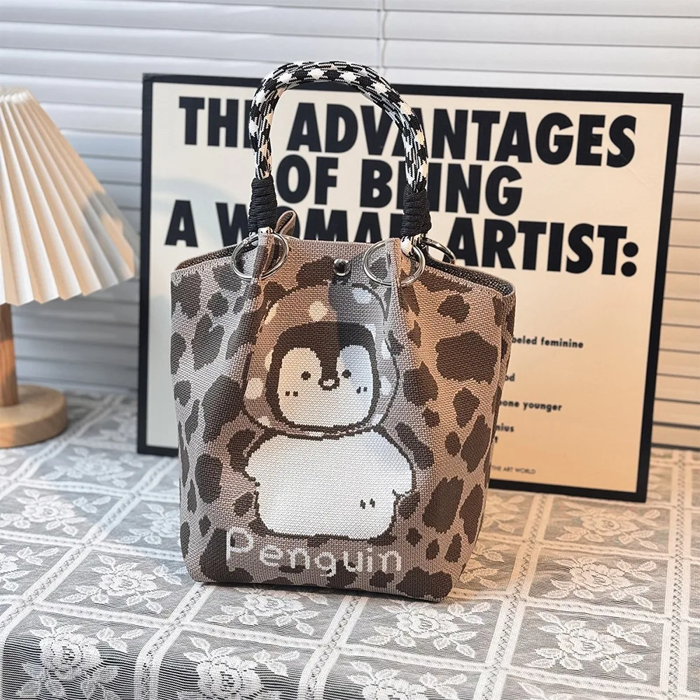 

Милая мультяшная вязаная сумка-ведро, большая вместительная сумка на плечо ручной работы, тканая сумка на запястье с пряжкой и кольцом для женщин и девочек