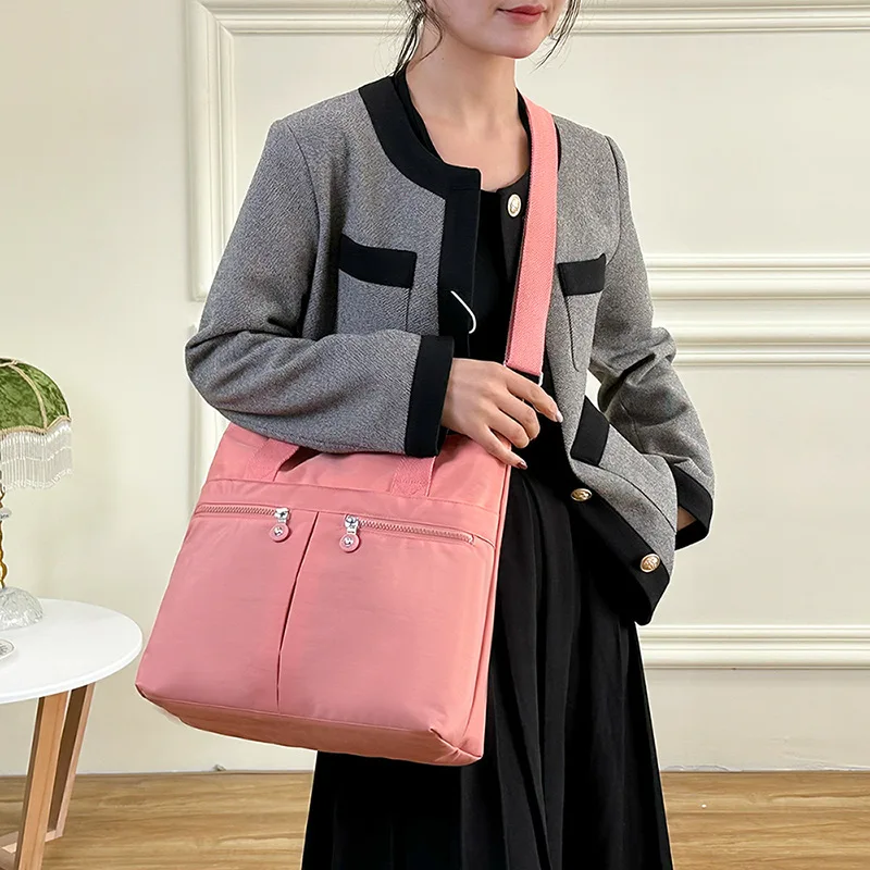 New 2024 Large Capacity Women Handbags Fashion Brand Designer Shopping Bag High Quality Nylon Travel Messenger Shoulder Bag