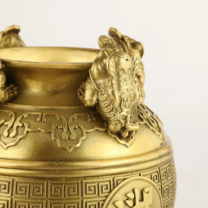 Brass money jar, piggy bank, golden toad, four toad jar, treasure bowl, square opening ceremony gift