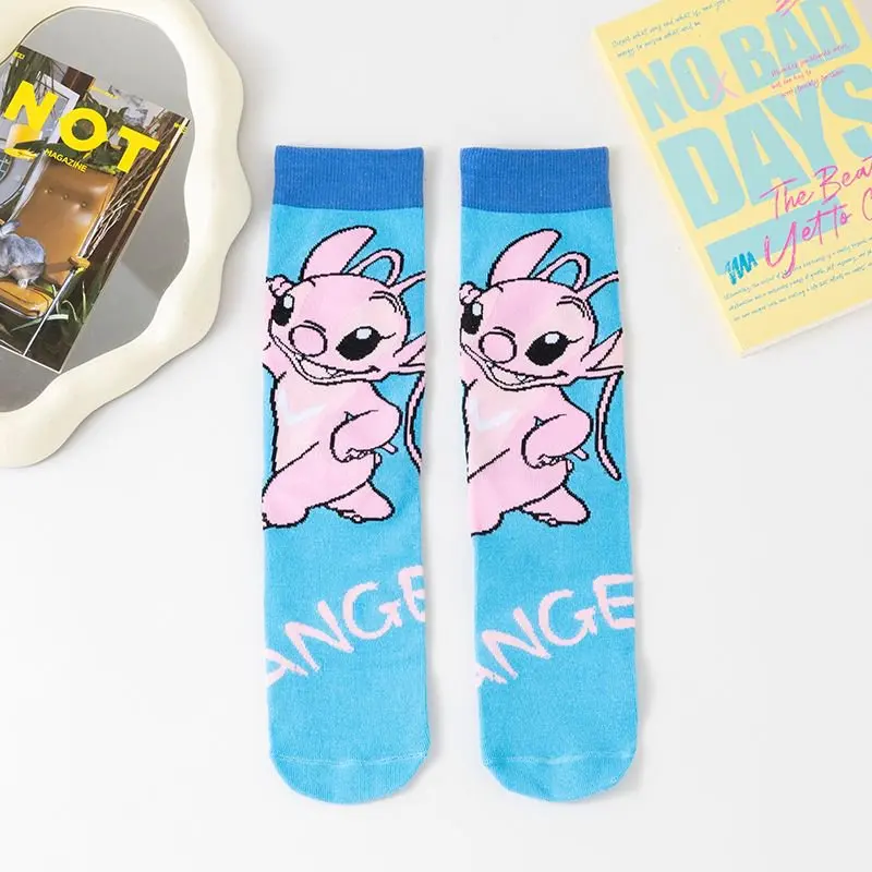 5 Pasang Kaus Kaki Disney Stitch Kartun Lucu Rajutan Setinggi Paha Unisex Hip Hop Street Fashion Gaya Anime Hadiah
