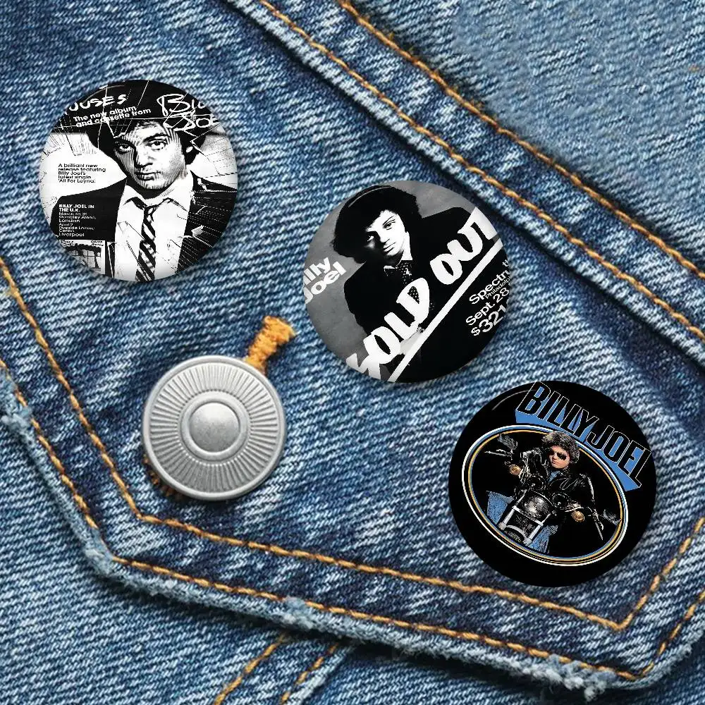 Cantante de Rock Billy Joel, 58mm, bonita figura de Anime, insignia con icono, broche de hojalata hecho a mano para mochila, ropa, adorno para el pecho, regalos