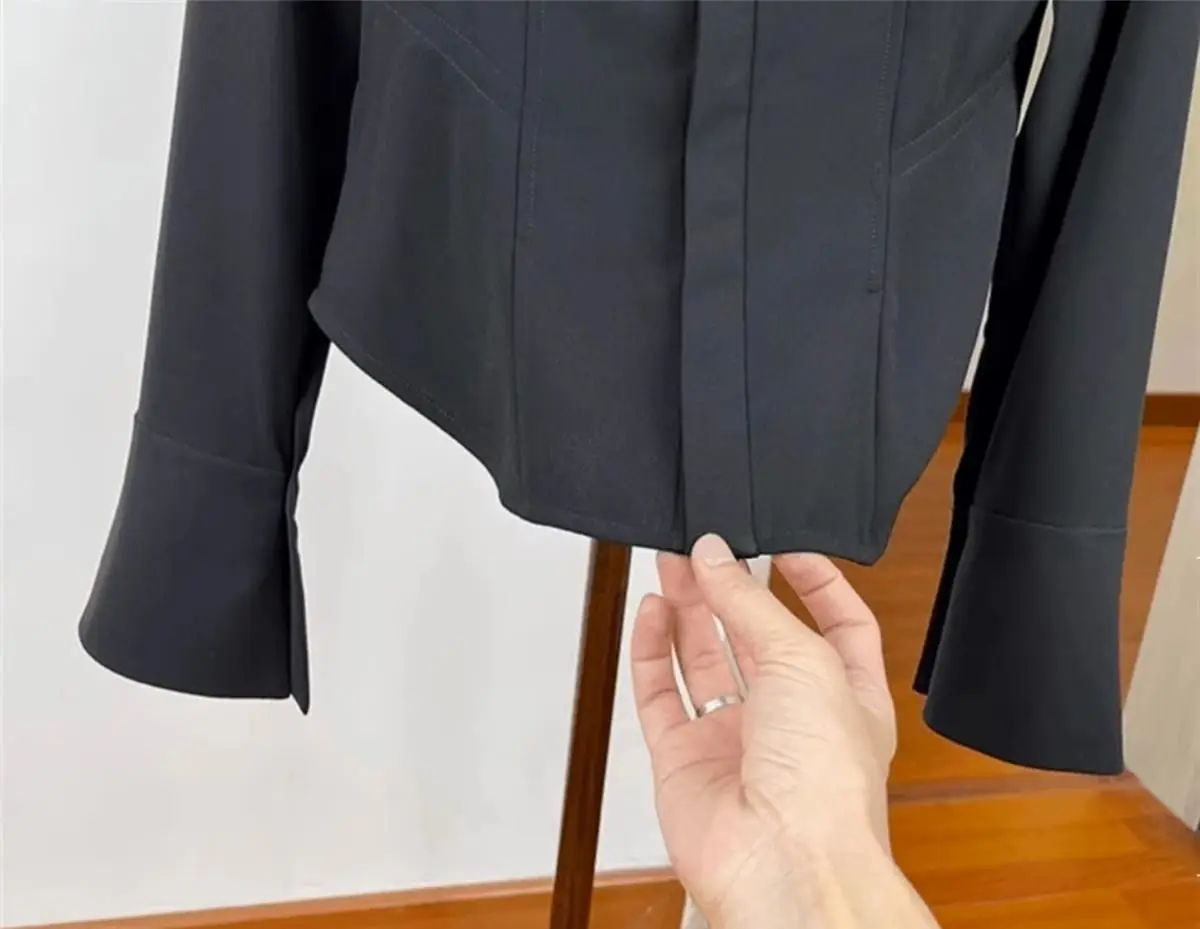 White Shirt Women 2025 New Spring and Autumn Shirt Workplace Light and Mature Style Slim Short French Waist All-match Top