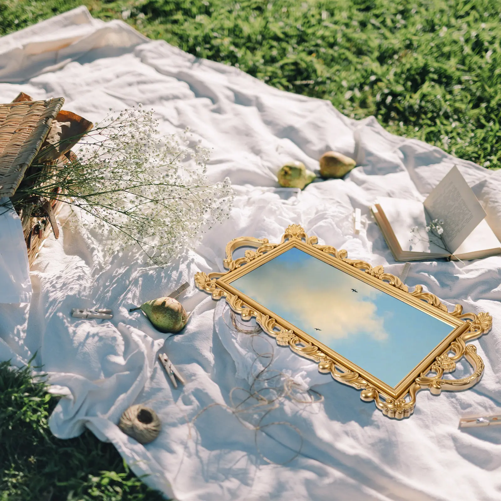 

Ретро-поднос в скандинавском стиле, золотой, для хранения украшений и косметики, с гладкой поверхностью, легко моется, для дома, декоративный