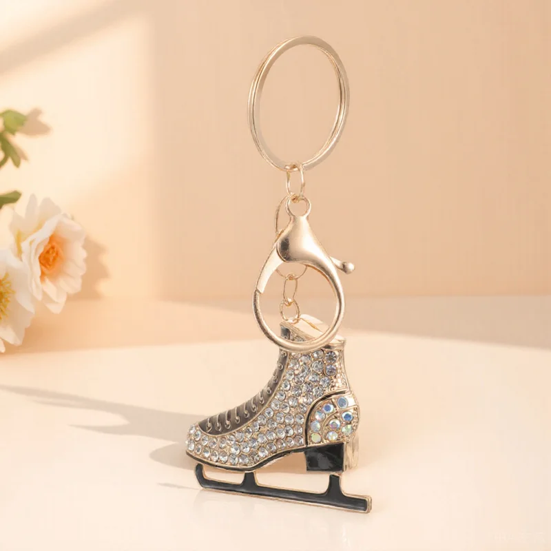 

Deluxe Rhinestone Skating Keychain Women'S Creative Metal Pendant Charm Decorative Hanging Gift Option Stylish Compact Design
