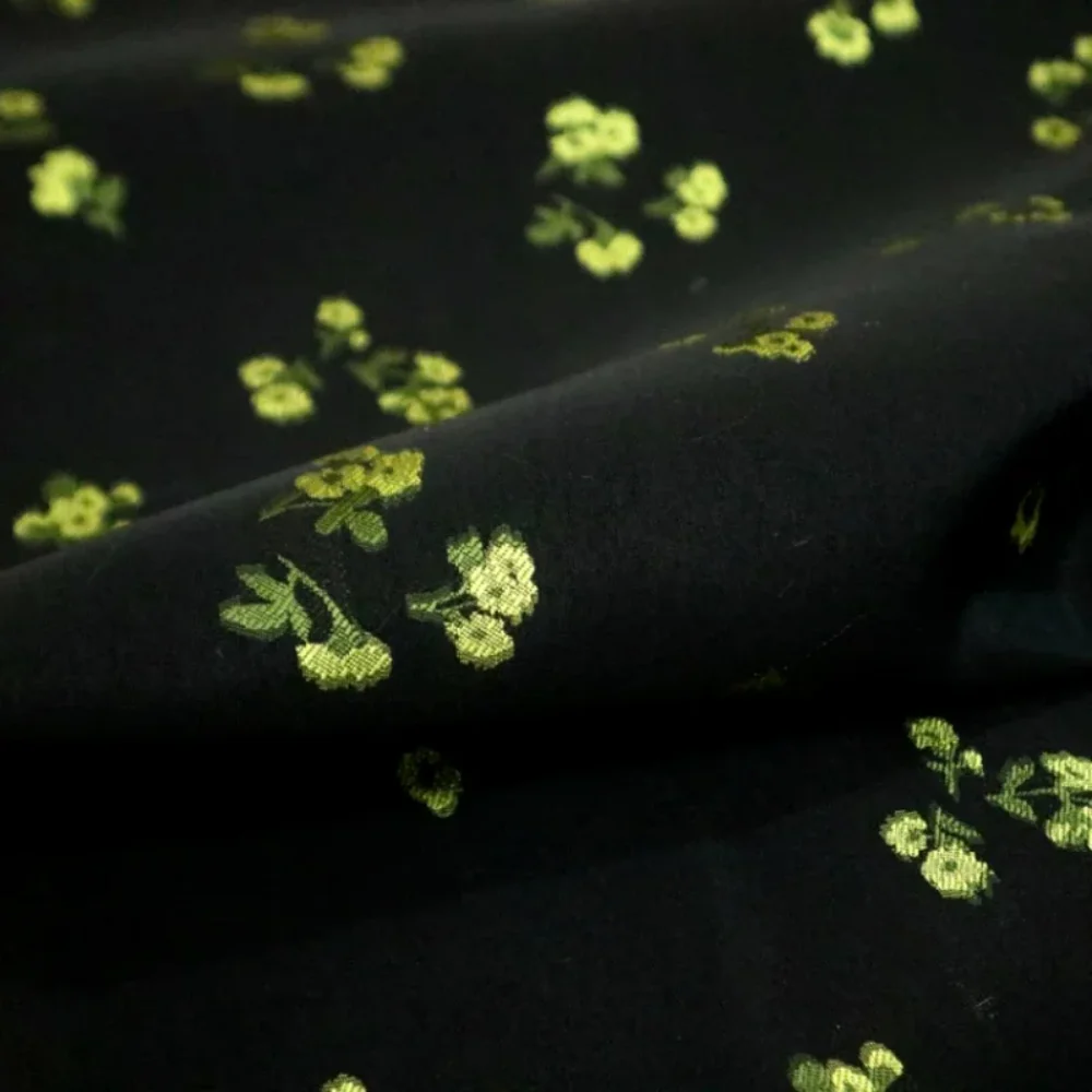 

Окрашенная пряжа, парчовая жаккардовая ткань, весна, лето, осень, тонкое темно-зернистое платье, рубашка, одежда, европейский брендовый дизайн, ткань