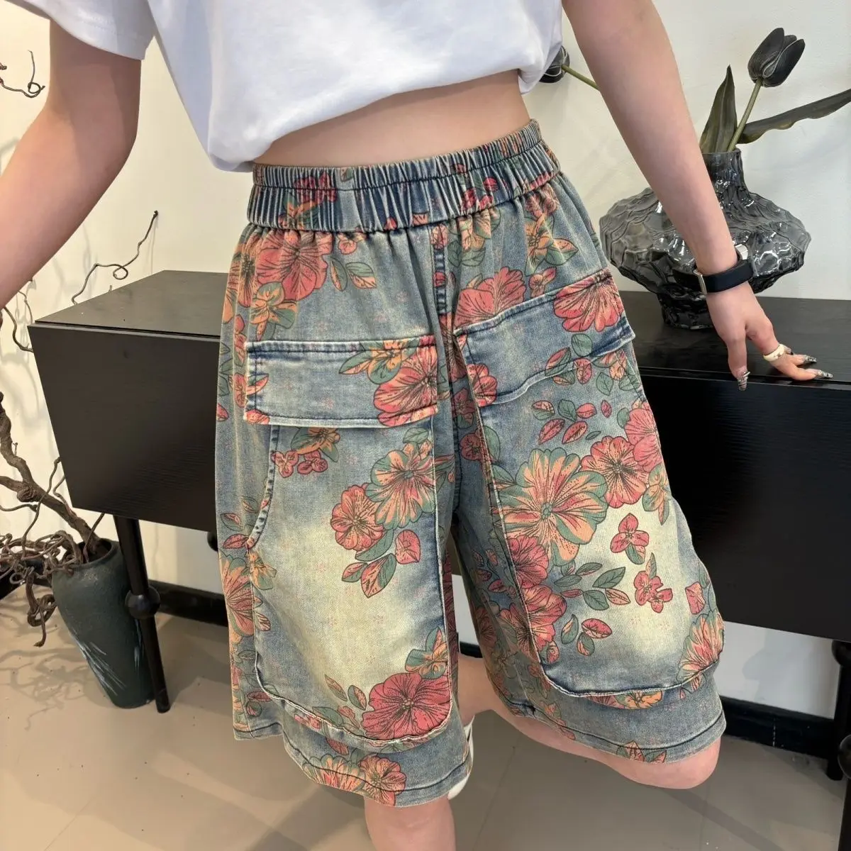 High Waist Casual Jeans Shorts Women Denim Shorts Vintage Summer Floral Print Loose Big Pocket Lady Denim Pants New Chic Clothes