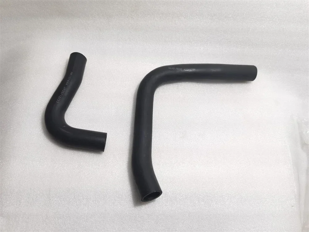 1 or 2 Pcs Radiator Upper or Lower Hose for Pajero V30 V20 Tank Coolant Pipe for Montero V40 Radiator Tube MR127894 MR204324