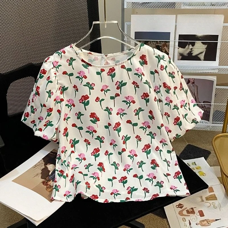 Stylish Women's Summer 2026 New Arrival Set Sweet Age Reducing Puff Sleeve Floral Shirt High Waist Split Midi Skirt