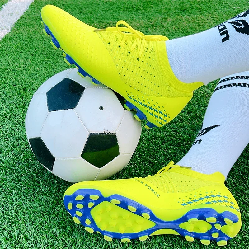 Thumbnail 4 - #86 Latest Soccer Shoes Offers