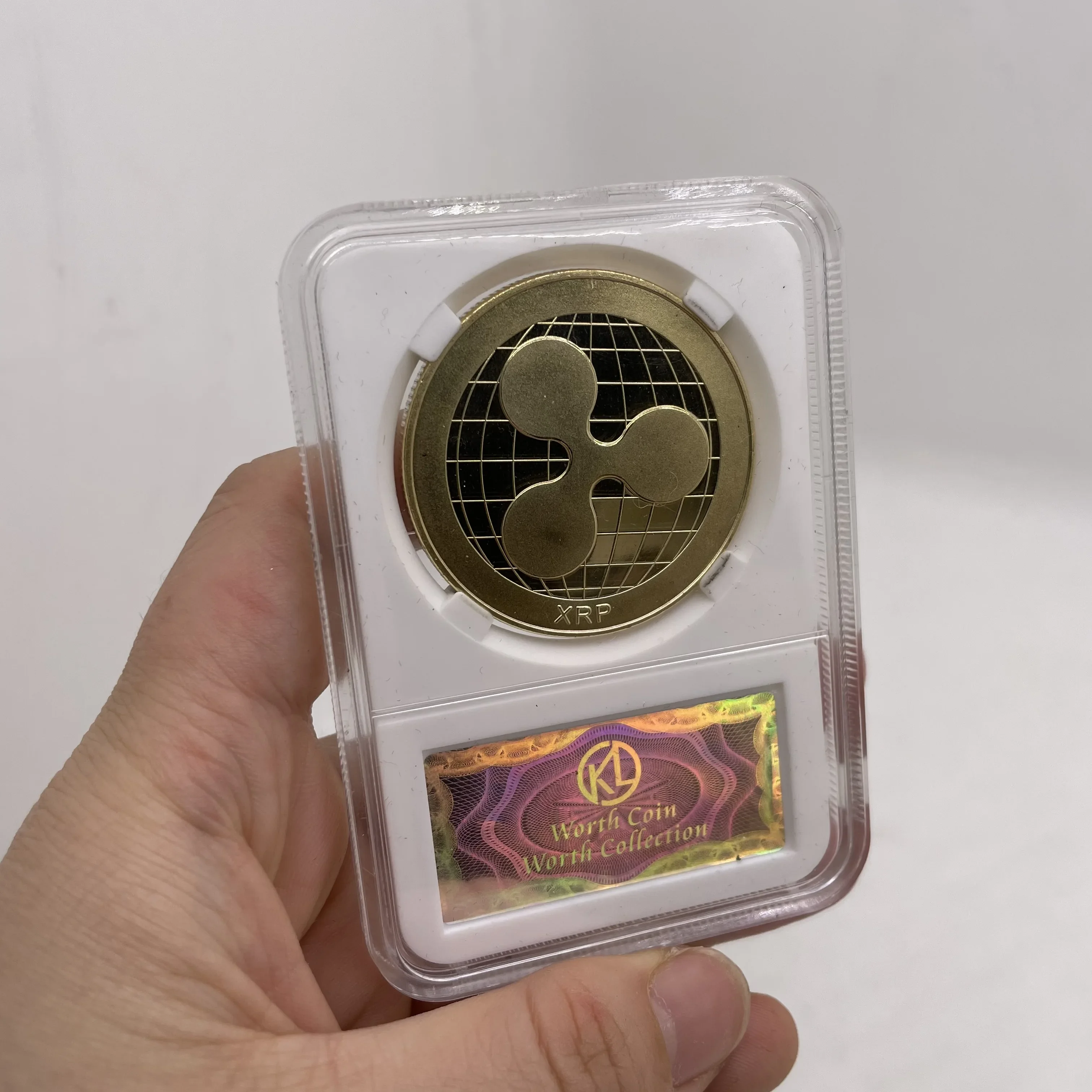 36 types Dogecoin/B coin/ETH/Litecoin/Dash/Ripple/Monero/EOS Metal Physical Silver/Gold Ada Cardano Coin with Acrylic Case